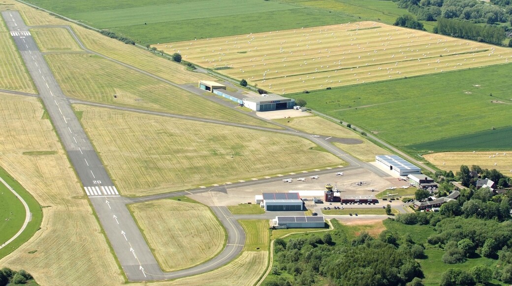 Fotoflug vom Flugplatz Nordholz-Spieka über Cuxhaven und Wilhelmshaven