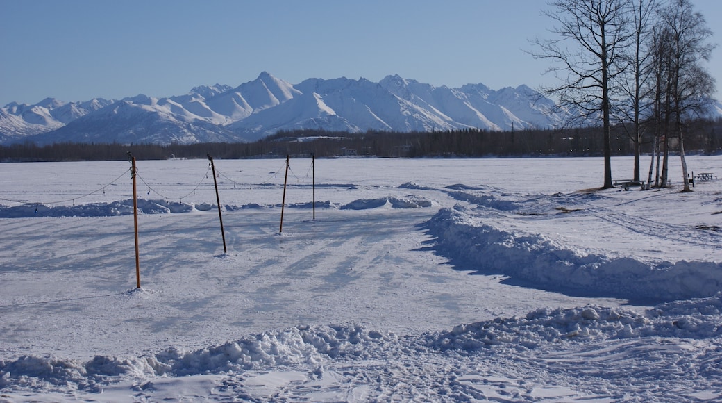 The scenic beauty is a big draw in all Seasons.