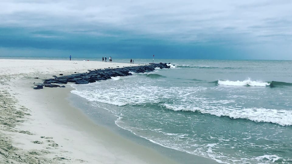 Coldest day at the beach but it still looks amazing ❤️