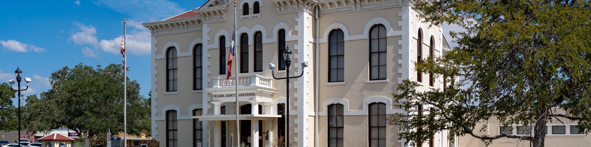 Wilson County Courthouse in Floresville, Texas
