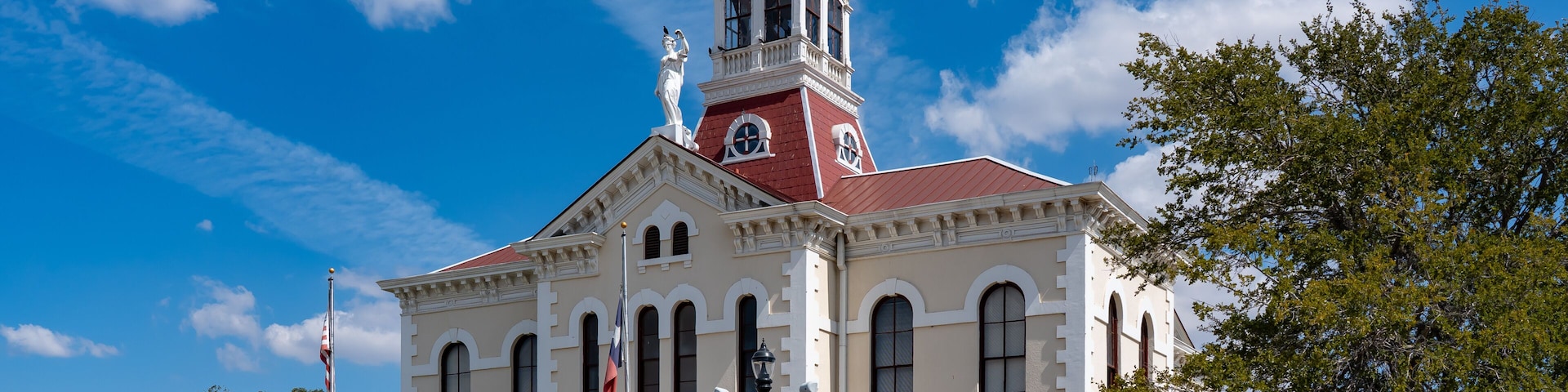 Wilson County Courthouse in Floresville, Texas