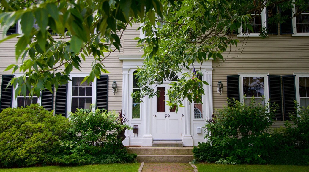 Kennebunk mostrando una casa