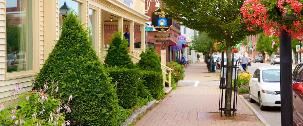 Kennebunk featuring a small town or village