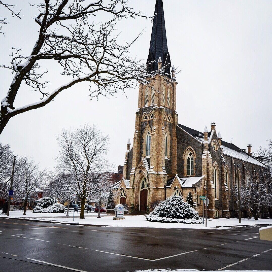 April snow in downtown Cambridge Ontario 