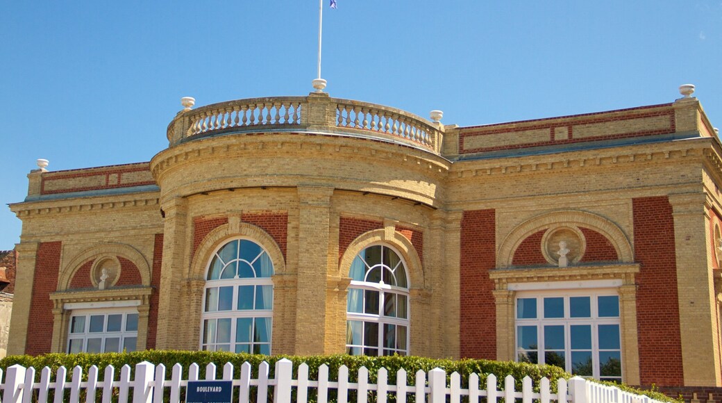 โดวิลล์ ซึ่งรวมถึง มรดกวัฒนธรรม