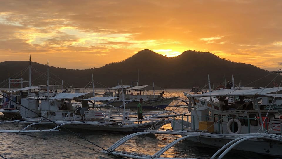 Nice sunset in Coron