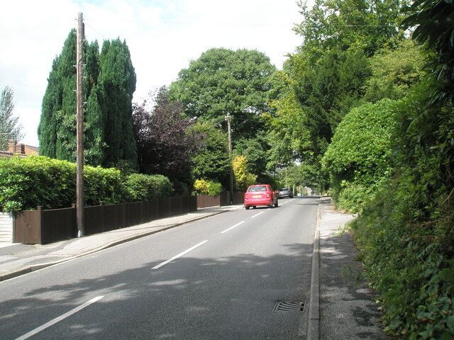 Mid section of Crossways Road