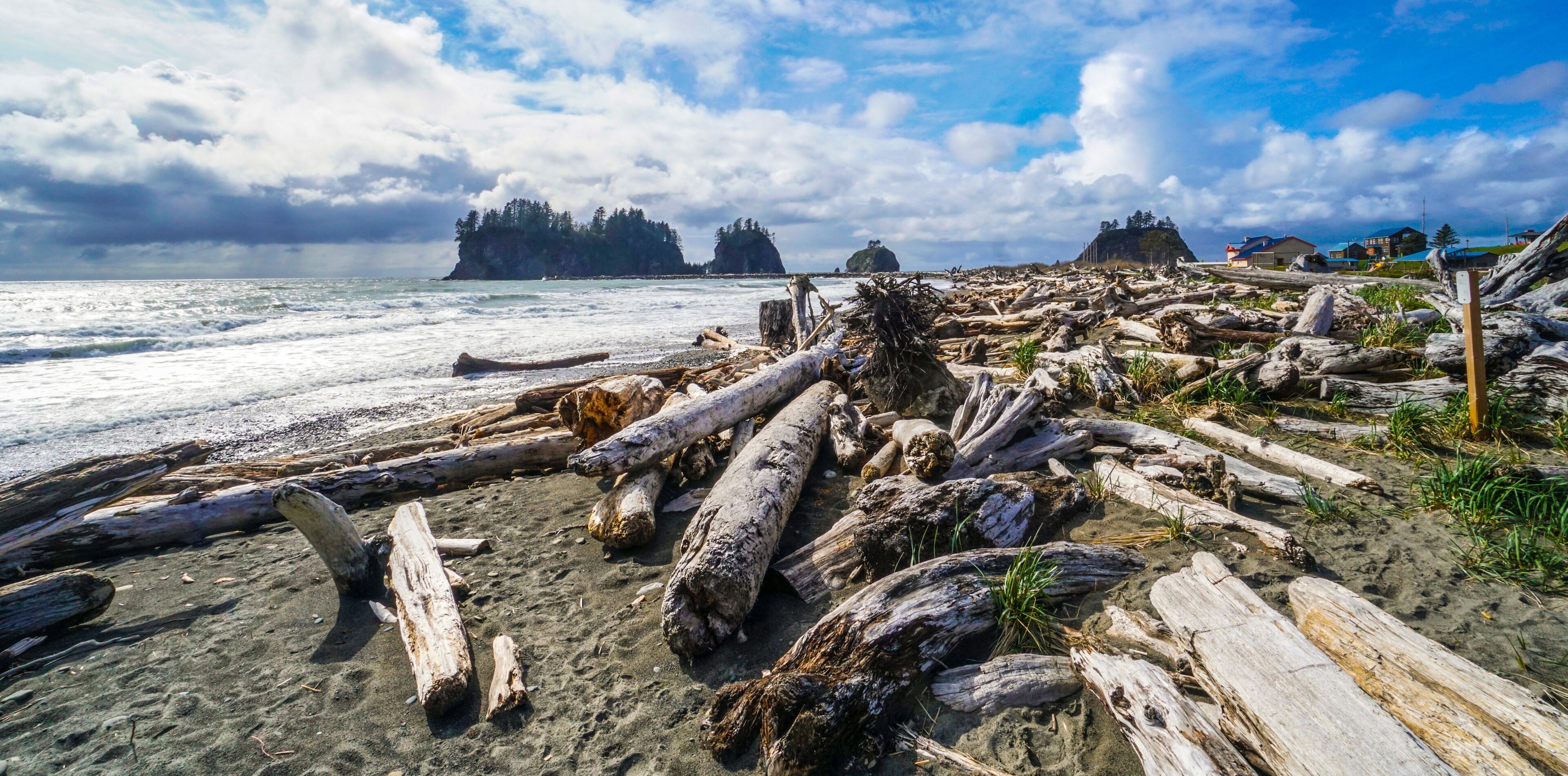 Beautiful coast line of La Push in Clallam County Washington - FORKS - WASHINGTON