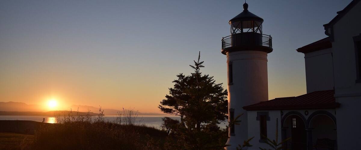 Admiralty Head Lighthouse at sunset. Enjoying clear days before winter!