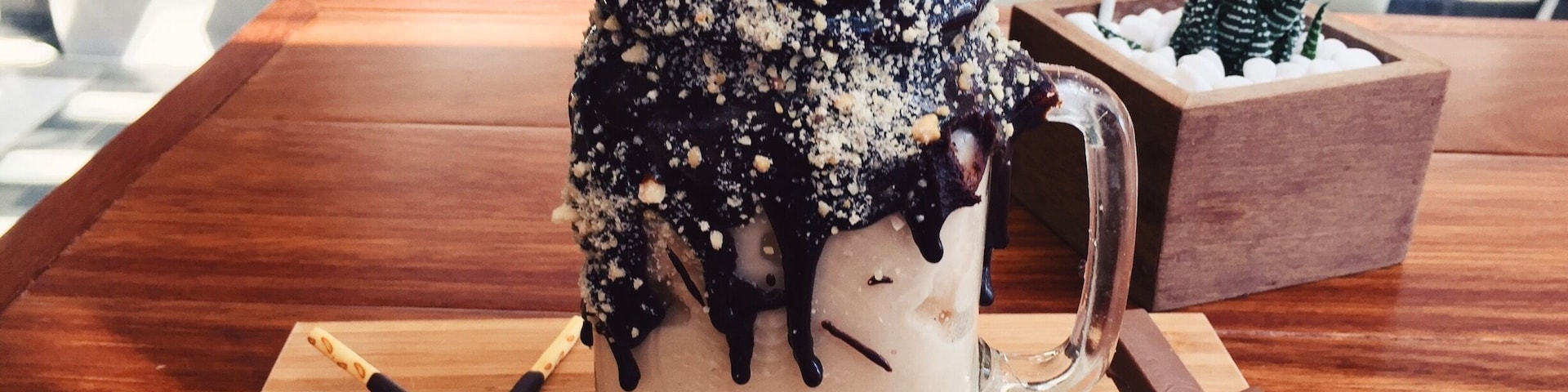 Revayah Coffee is my new favorite bakery! From delicious coffee to epic freakshakes, you won't leave hungry!