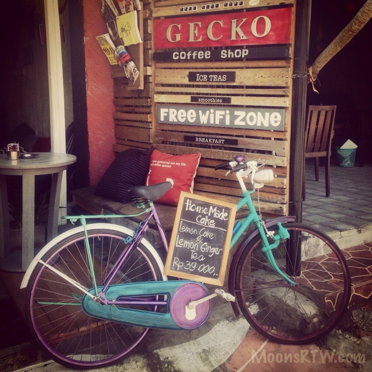 Found this great coffee shop and breakfast joint in Sanur, Bali. It has a relaxed atmosphere and by far the best place in Sanur. Enjoy!!
#localgem