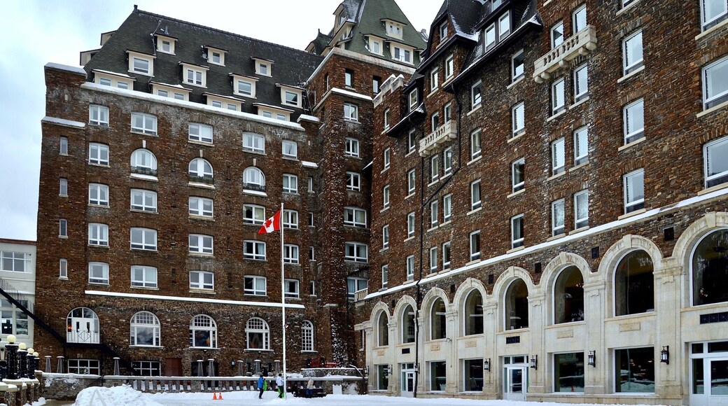 The Fairmont Banff Springs Hotel built in 1888, is styled after a Scottish Baronial castle and is a National Historic Site of Canada. Located in Banff National Park.
#Canada #Alberta #Banff #architecture #BanffNationalPark #hotel #winter