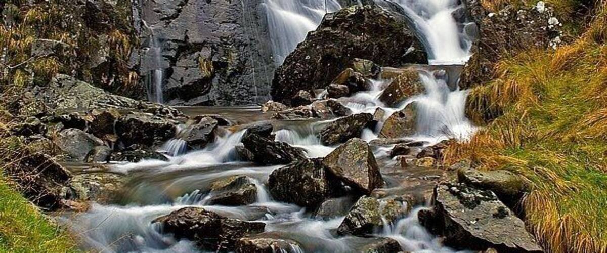 un named waterfall in Nnant Ffrancon Valley in Wales #waterlust