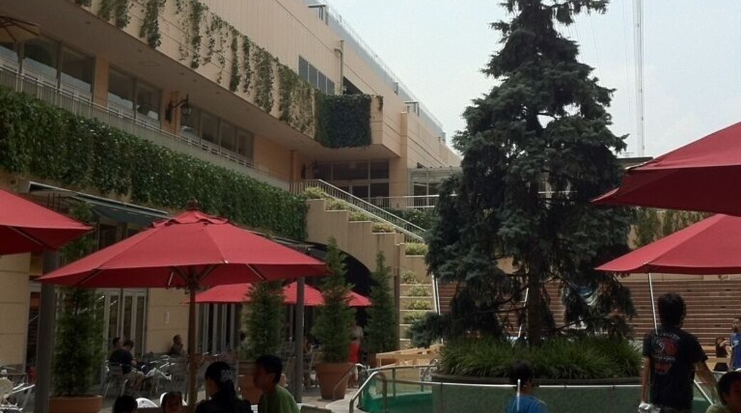 Tressa YOKOHAMA | トレッサ横浜
Shopping Mall