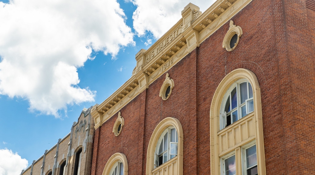 Sherbrooke featuring heritage elements