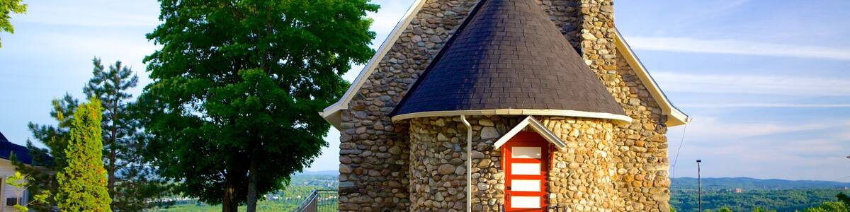 Sherbrooke showing heritage architecture