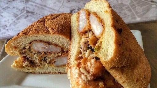 You know when you're driving your dogs back from the park after a hike in 95-degree heat amongst civil war ruins and you see this unassuming place in the corner of a strip mall and you HAVE to stop? Like it's an unarguable compulsion? Yeah. Don't ignore that. That's your deeper sense of instinct talking, and it knows what's up. And what's up is this drool-worthy shrimp 'n crab po' boy from the Skrimp Shack in Yorktown. There are two locations -- if you live anywhere in Hampton Roads (Coastal Virginia), this is very much worth a stop! Lobster rolls, po boys, hushpuppies, the works.