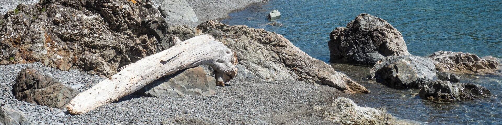 Really cool spot on Lake Superior close to the death valley section of the Casque Isles Hiking Trail.