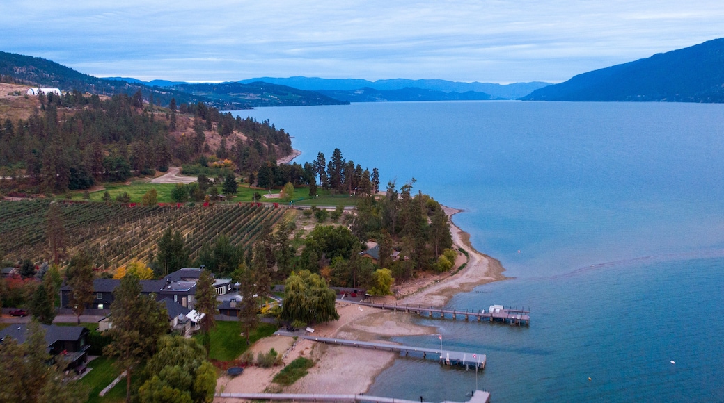 Vernon showing a small town or village, landscape views and a lake or waterhole