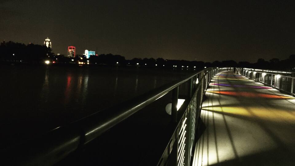 Walking bridge over Grays Lake