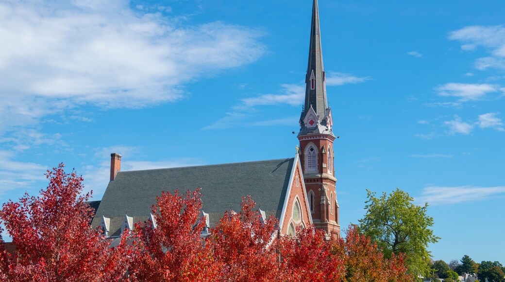 Rollstone Congregational Church UCC at 199 Main Street in downtown Fitchburg, Massachusetts MA, USA.