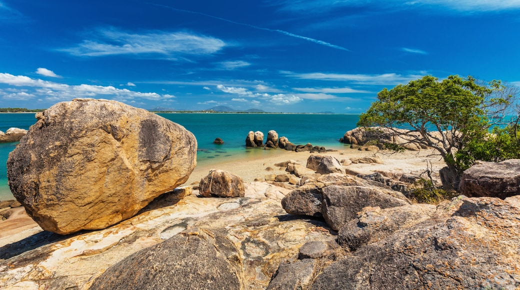 Horseshoe Bay at Bowen - iconic beach with granite rocks, north Queensland, Australia