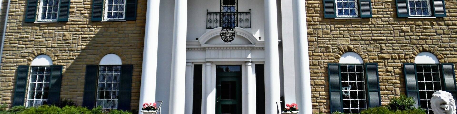 Visited Graceland Randers in Denmark, Elvis Prestley museum I wish my Mom was here she love Elvis so much☺