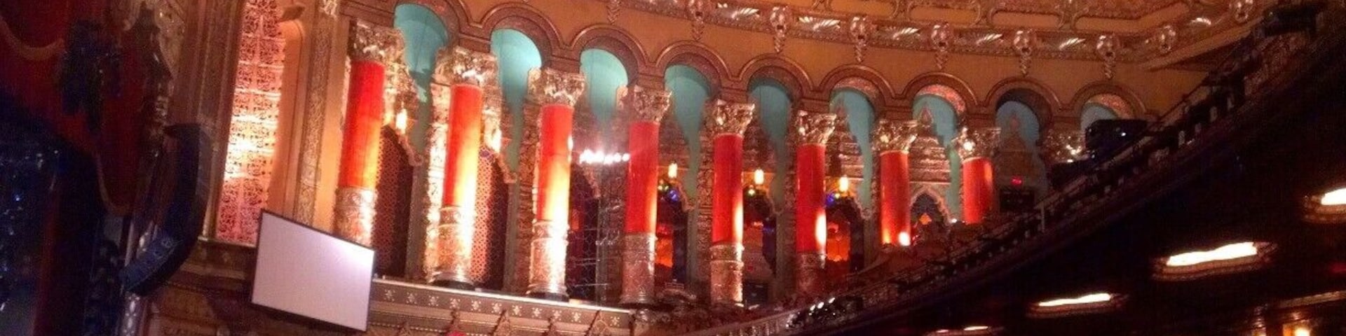 If you ever have the chance to see a show at Detroit's Fox Theater, I highly suggest it! Not only will you enjoy a performance, but you'll have the chance to appreciate the beauty of the building! #localgem