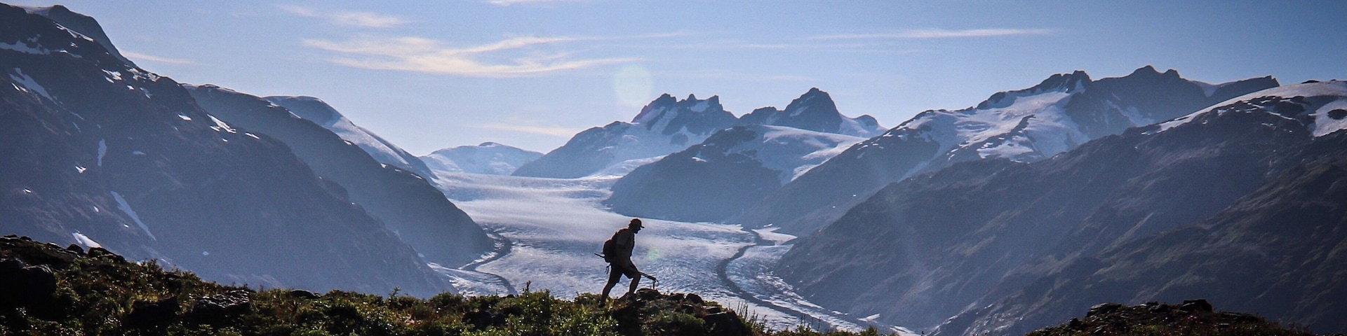 I heard years ago tales of a giant glacier on the border of bc and Alaska. For a long time I knew I had to see it for myself, this summer I made it happen. 5 days, 40 hours of driving, 4 tanks of gas, 3800km of highway(some good some bad), 10 litres of coffee and hundreds of photos of one of the most amazing areas on earth. This is one of my favourites, it’s a self portrait high on an unnamed mountain (which I did summit) across from the mighty salmon glacier. People describe it as being colossal, believe me, it’s bigger than that! #adventure