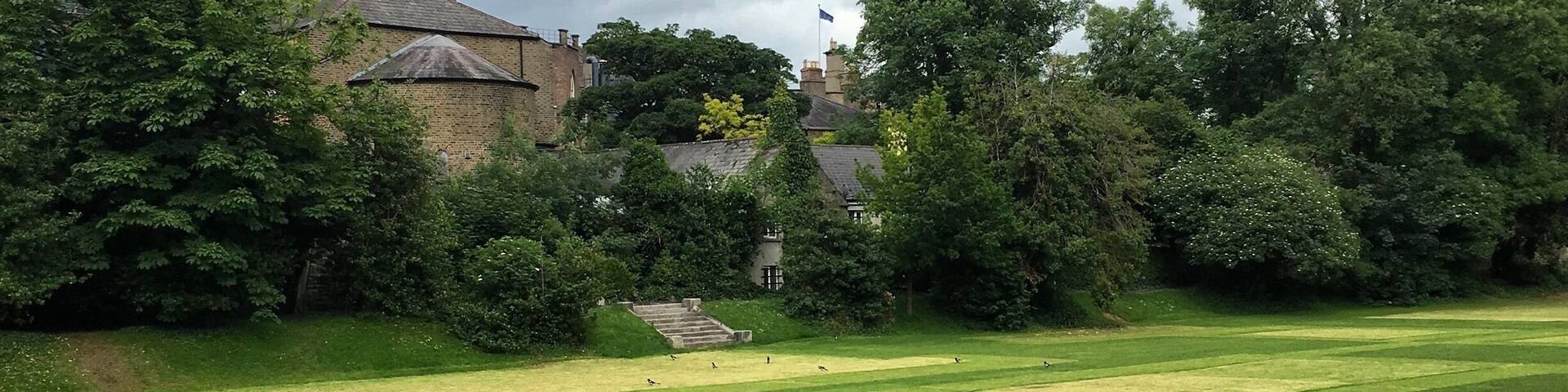 My favourite park in Dublin city centre. While the rest of the city heads to St Stephens Park, Iveagh Gardens provides a nearly deserted respite. Unless you know the park is there, you'd likely walk right past the somewhat hidden entrances. Lots of benches and grass for settling down with a book or picnic.
