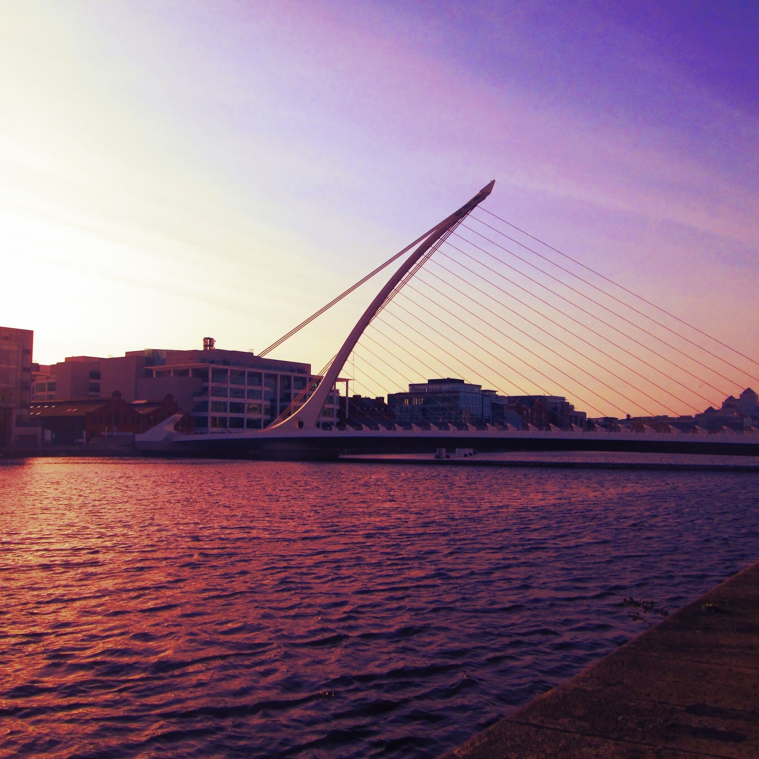 The bridge is meant to evoke the symbol of the harp (also the Guinness logo) which is the coat of arms of Ireland. The bridge is named for Irish writer Samuel Beckett and was officially opened to pedestrians in december 2009.