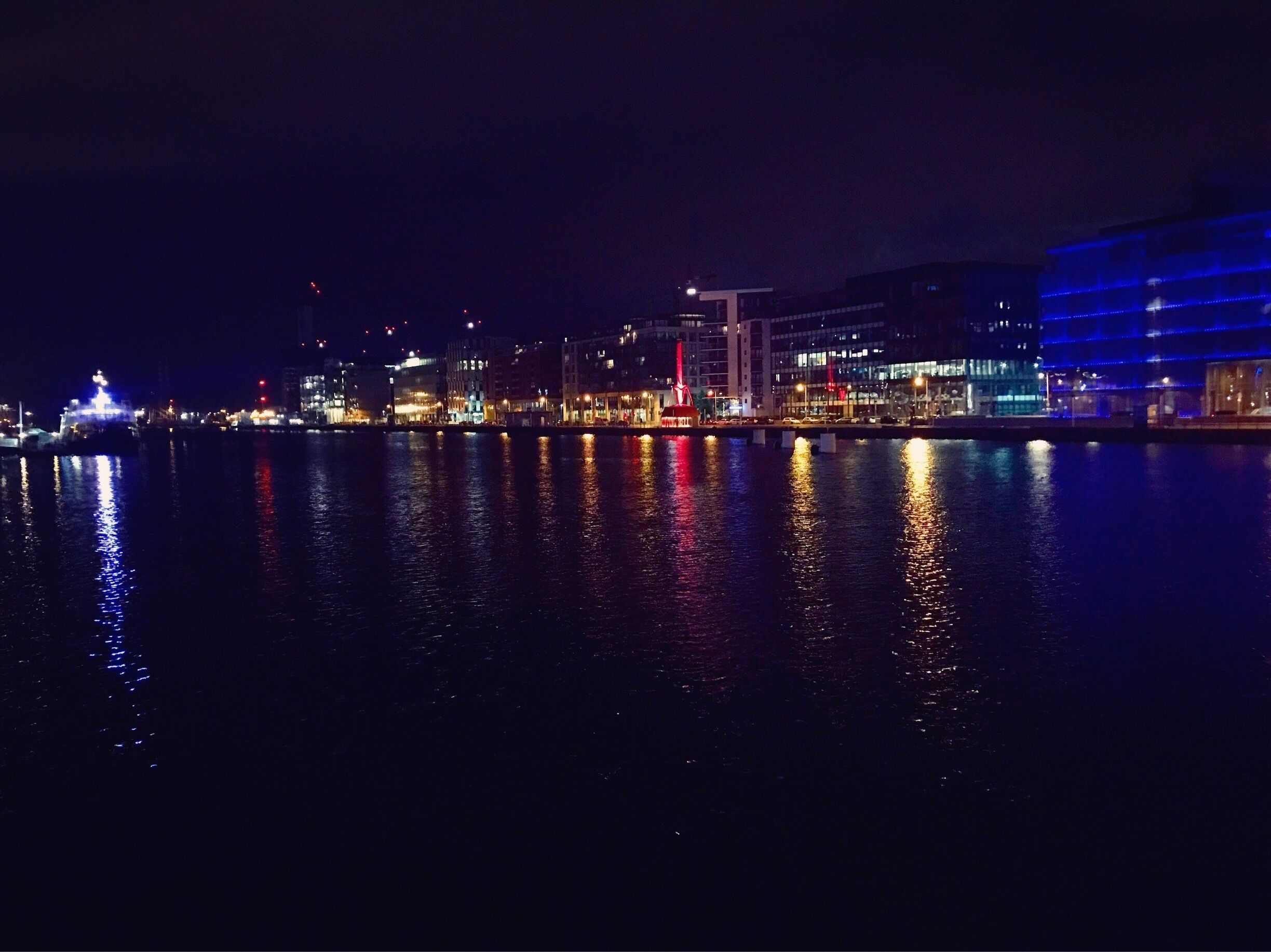 #Travel #Trip #Holiday #Vacation #TravelGram #InstaTravel #Wanderlust #Weekend #Europe #Ireland #Eire #Dublin #DublinCity #City #Sea #River #Canal #Quay #GrandCanal #Night #Skyline #Lights #GirlsWeekend #Girls #Friends 