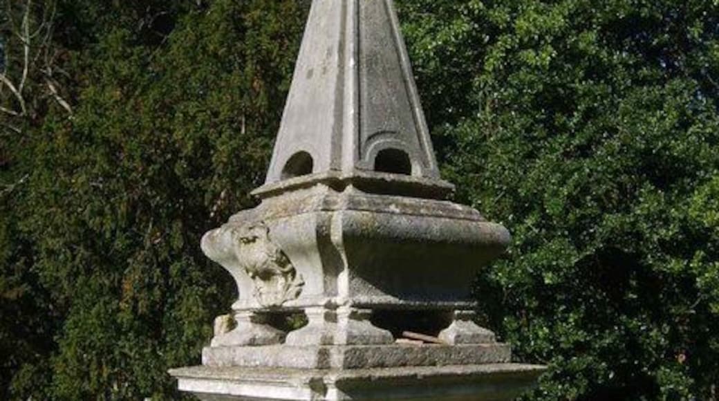 Captain Samuel Bonham monument Inscription reads,'This tomb is erected to the memory of Cap Samuel Bonham, Late of the Parish of St Dunstan's Stepney who departed this life the 28th day of February 1745 Aged 68 years.'