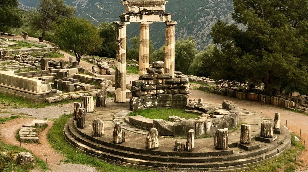 Entrance fee to the three sites, 6 Euro per person now