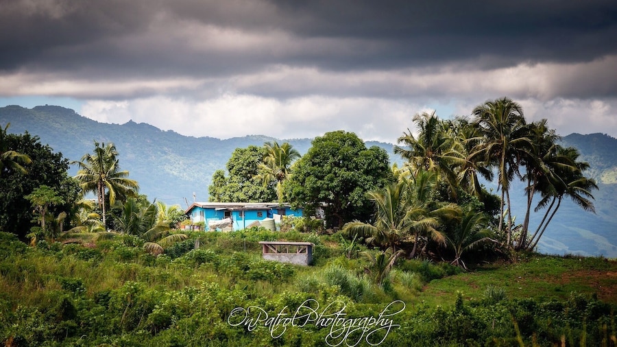 While it’s easy to stay put in the magnificent resorts in Fiji, it’s an experience in itself to head out to the countryside to see how the locals live.