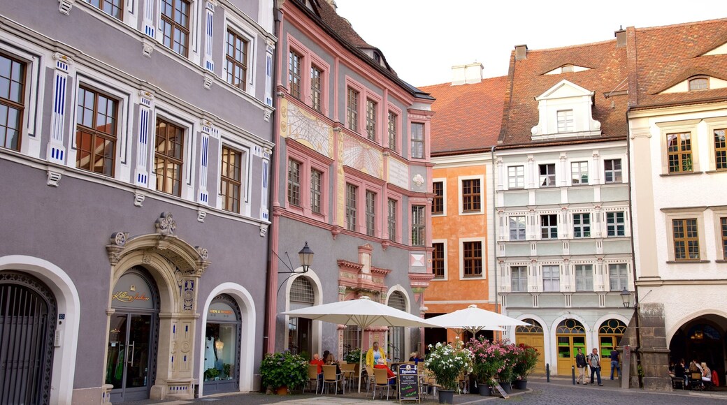 Goerlitz showing outdoor eating