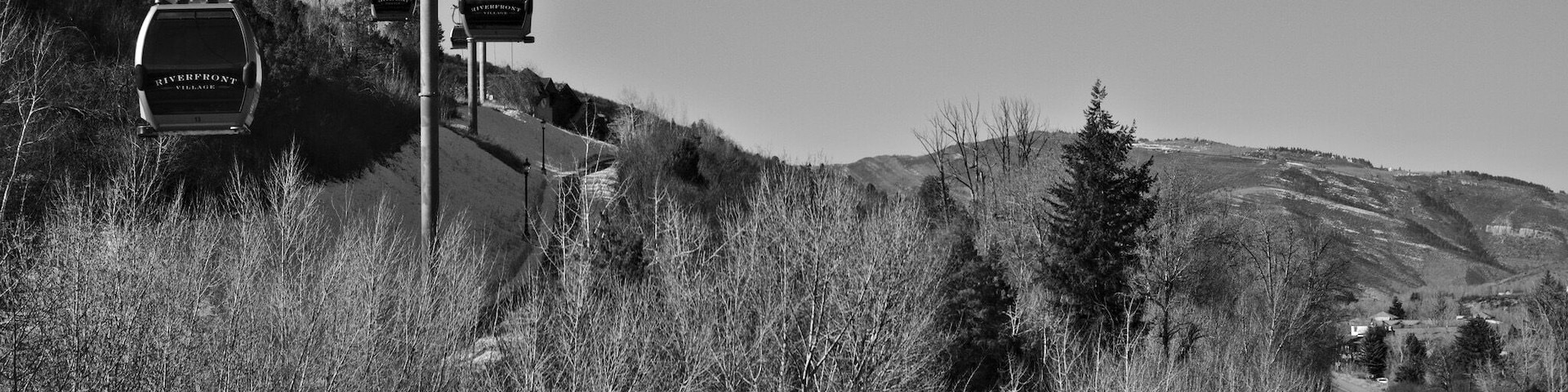 This gondola ride is free and enjoyable. Beware though, it is a short...short ride. My kids enjoyed it and we went around a few times. You can also continue up the mountain for free as well, just tell the workers that you are looking at the place as potential buyers. This is the tip that a resort worker told us, so don’t be intimidated if asked. Worst case scenario is that they say no.