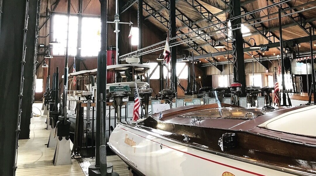 Yacht house- Bold Castle NY
#ontheroad