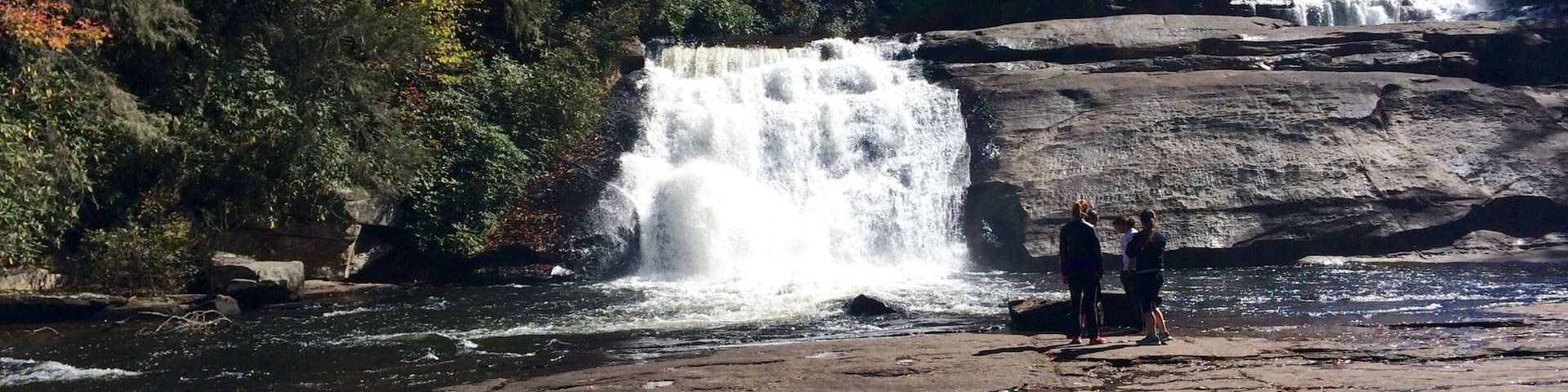 One of North Carolinaâs many many beautiful waterfalls