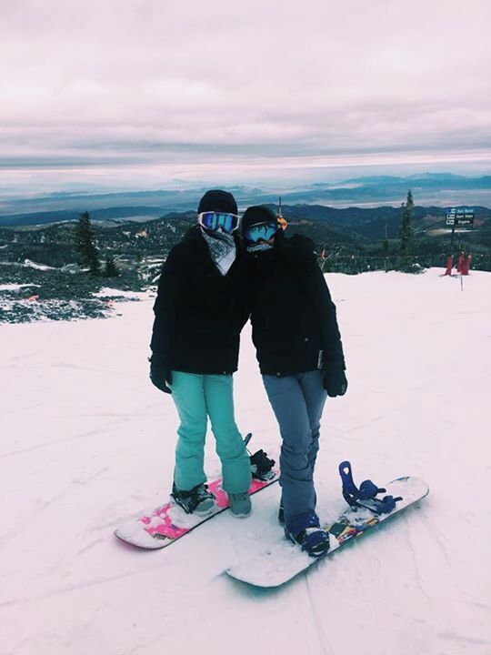 This place has great snow and the passes are cheap. You can get a students' season pass for $157.