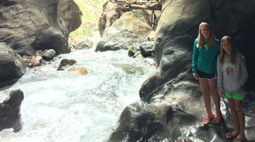 Easy hike to amazing views!