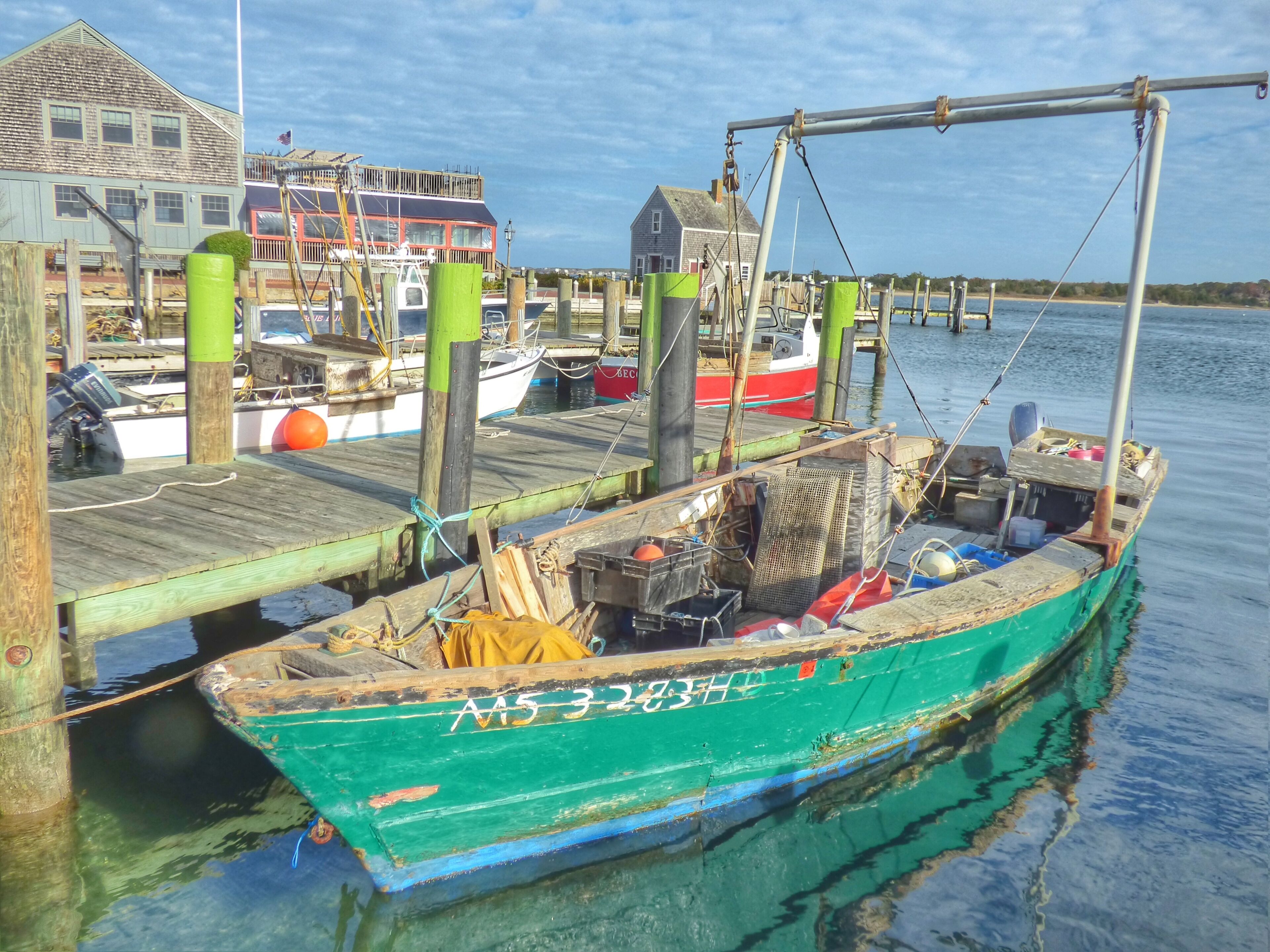 Edgartown is a town located on Martha's Vineyard, Massachusetts.   We walked through town and found this beautiful spot.

Edgartown is located at the eastern end of Martha's Vineyard and includes the smaller island of Chappaquiddick.

We visited on November 5, 2015.
#edgartown #marthasvineyard