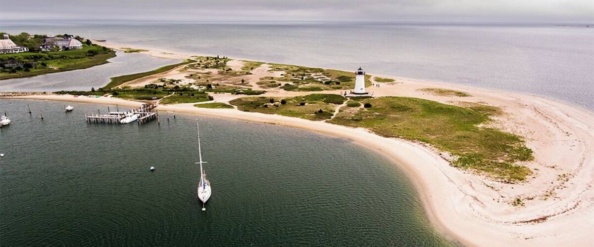 A short walk from downtown Edgartown is this lighthouse and beautiful beach. Many great photo opportunities within walking distance of this location.
