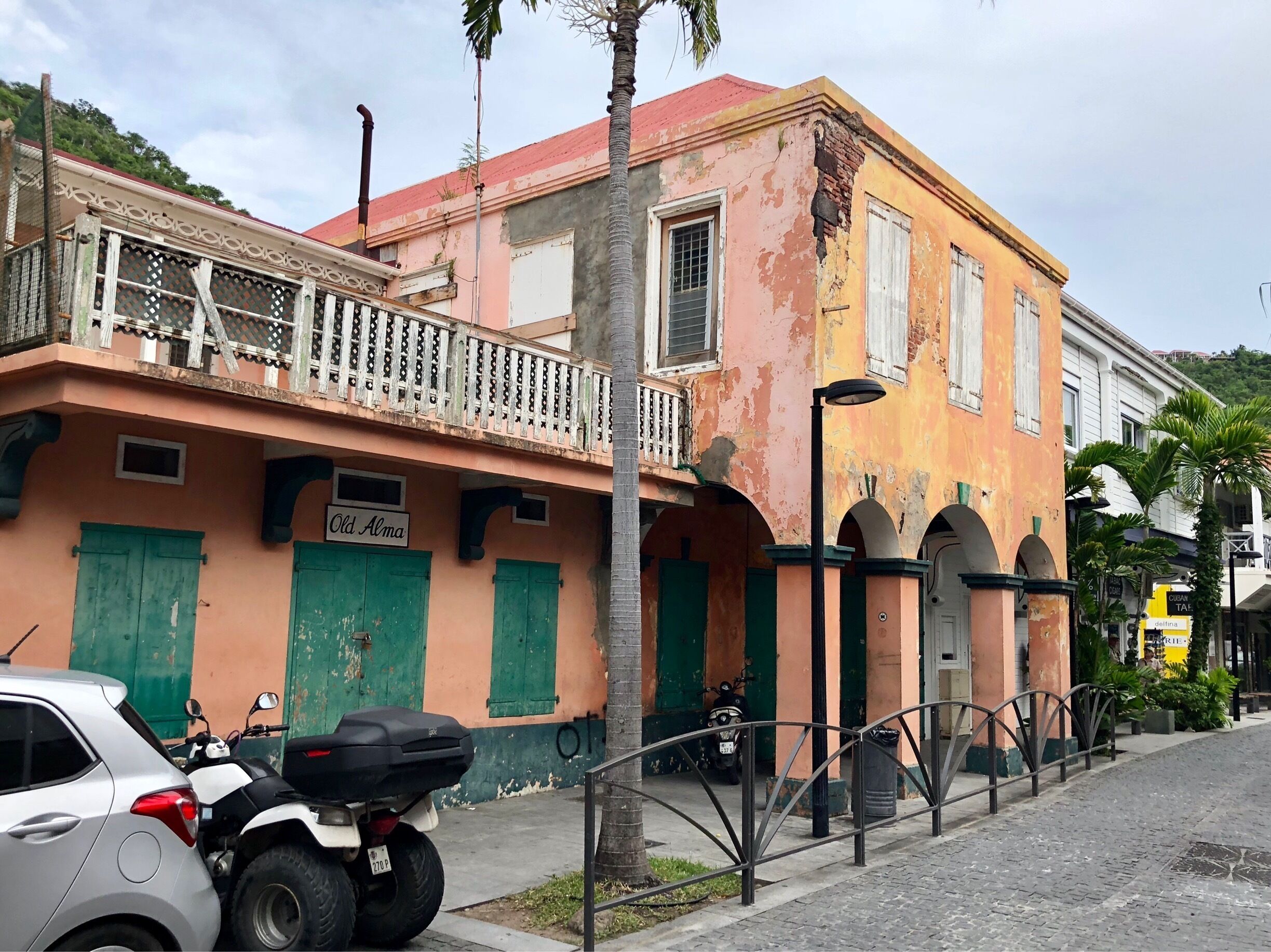 If these walls could talk I have a feeling they would have a lot of stories to tell. This island has quite the history. Named by Christopher Columbus as he passed by in 1492 after his brother, Bartolomeo, the island has been under French, Swedish and French control over the years. It is currently a ‘overseas collectively’ of France and part of the EU.