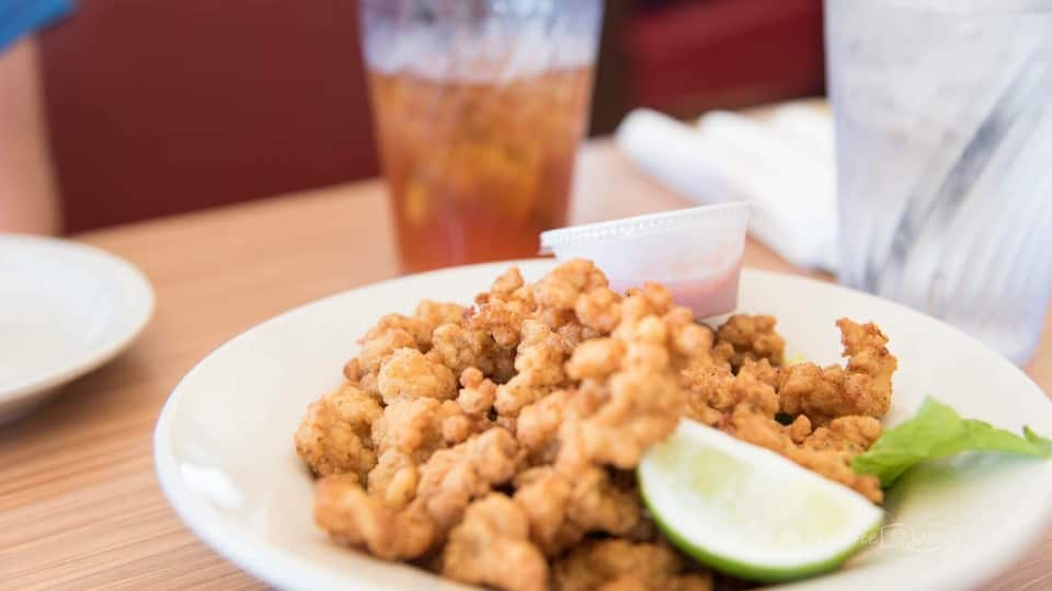 Delicious fried conch & the YUMMIEST Cuban food in town :D