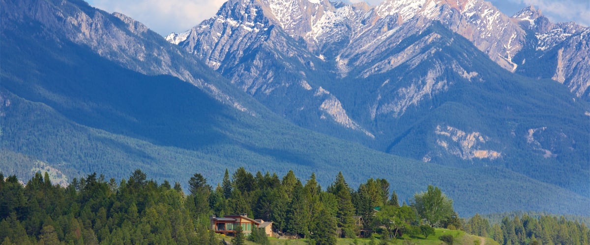 Invermere featuring mountains, tranquil scenes and landscape views