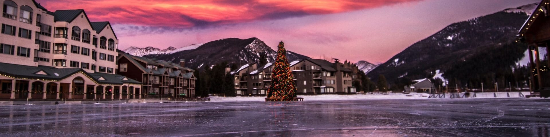 Keystone showing ice skating, snow and a sunset
