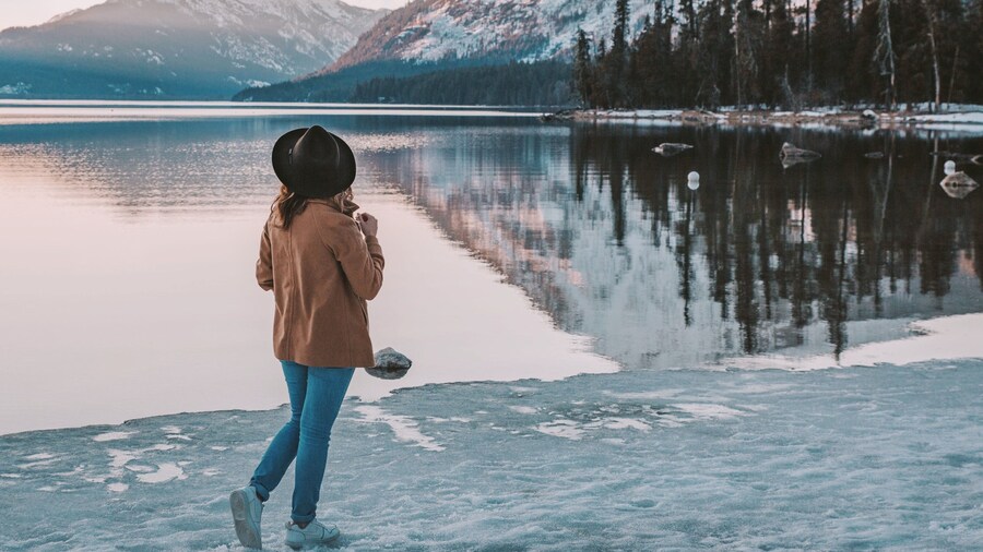 #OnTheRoad to Leavenworth, I always make sure to stop by this beautiful lake and enjoy the peaceful reflection.