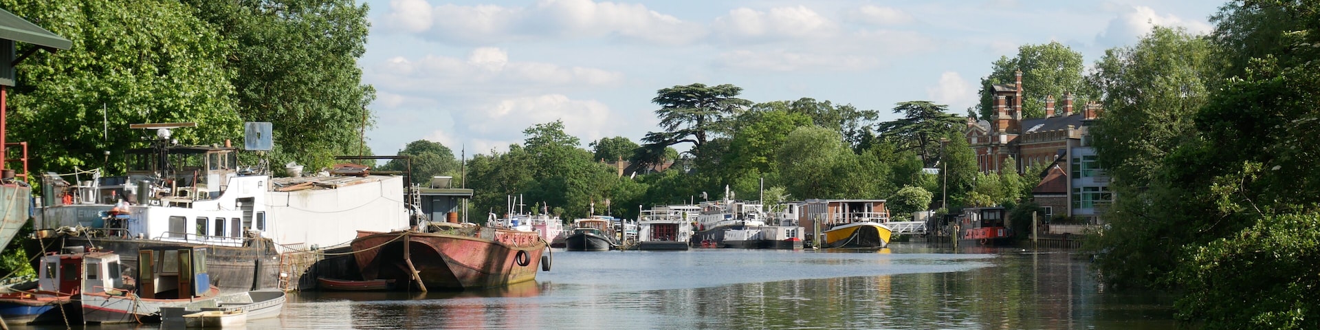River Thames at Isleworth