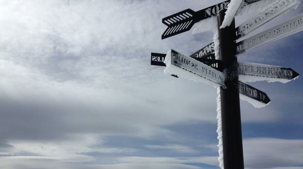 Lovely skiing in Wenatchee.